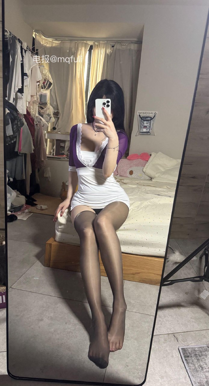 雪顶 2025-07-18 20:29:59 宝宝们催的写真图集来了