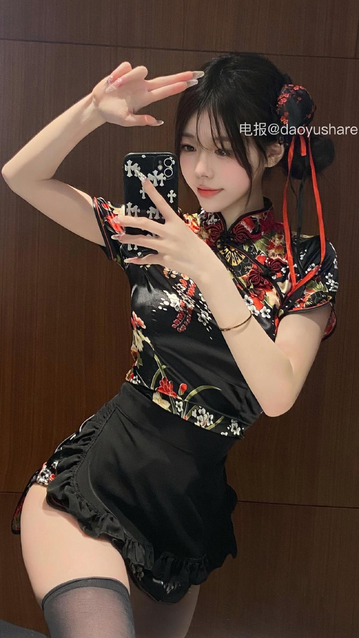 chiara 2025-07-24 16:08:50 火辣辣🔥的身材