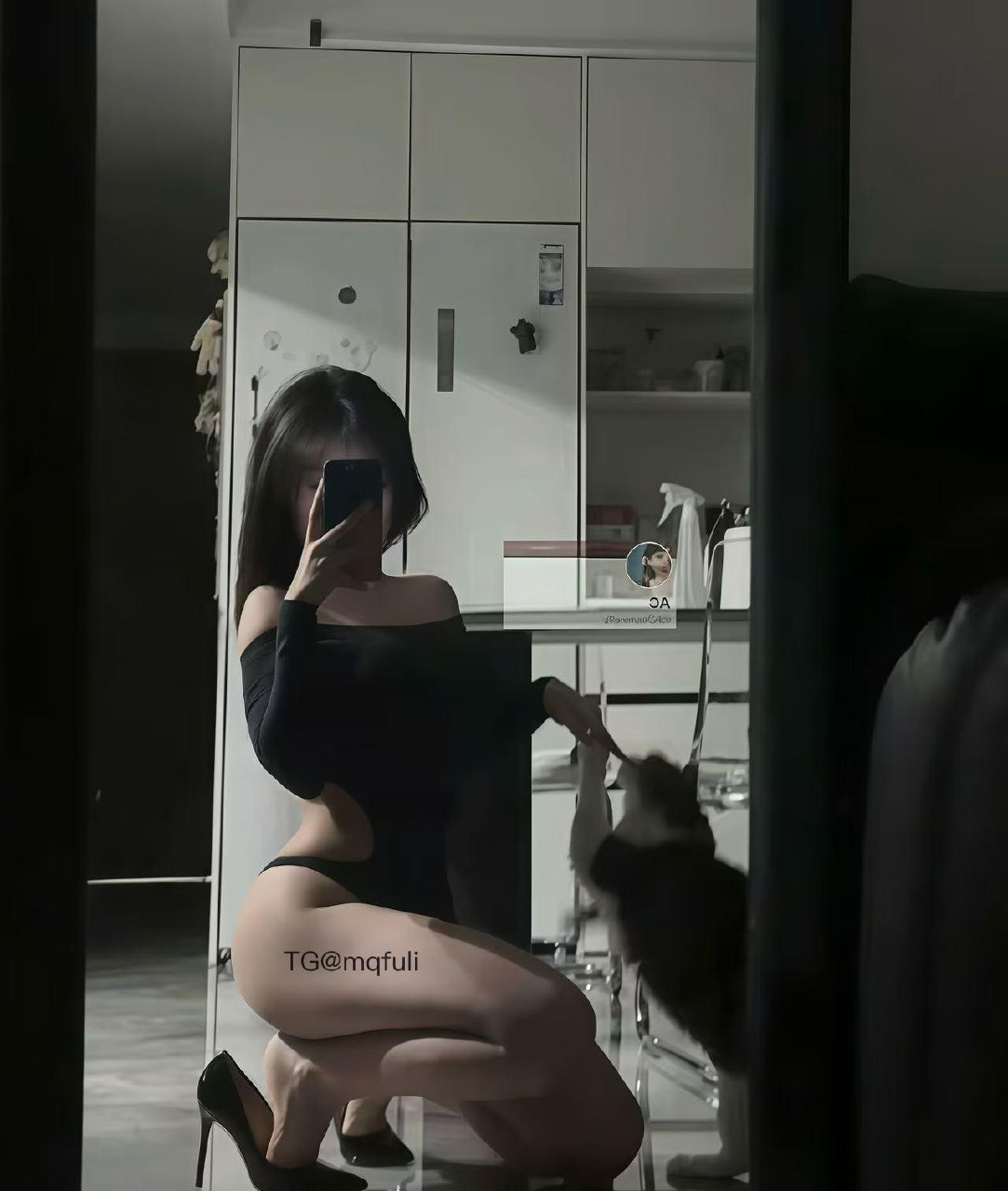 肚脐小师妹 2025-07-22 14:57:10 📸清纯👙战袍➕黑丝足🦶惊奇各种视角～照片