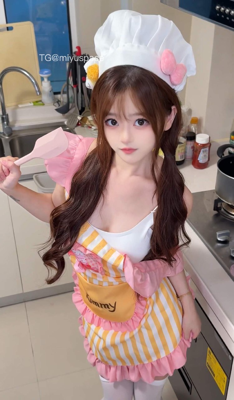 香香de香香 2025-07-09 17:03:00 第一眼往哪看