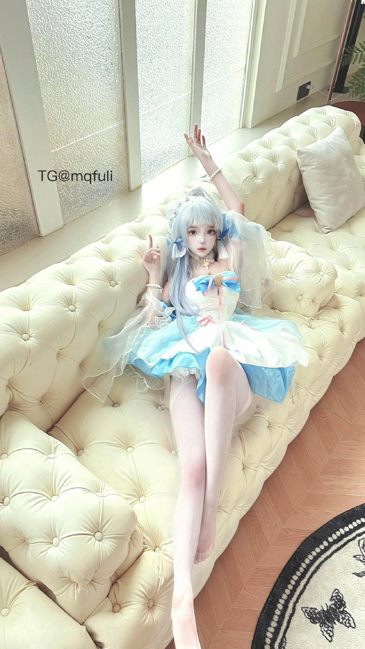 是离宝 2025-07-21 17:35:42 你跪下我求你办点事