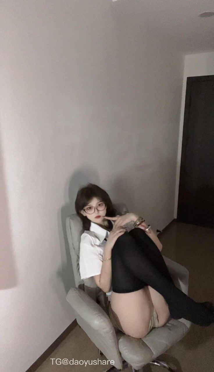 吞吞 2025-07-14 21:10:10 办公室女神👸🏻