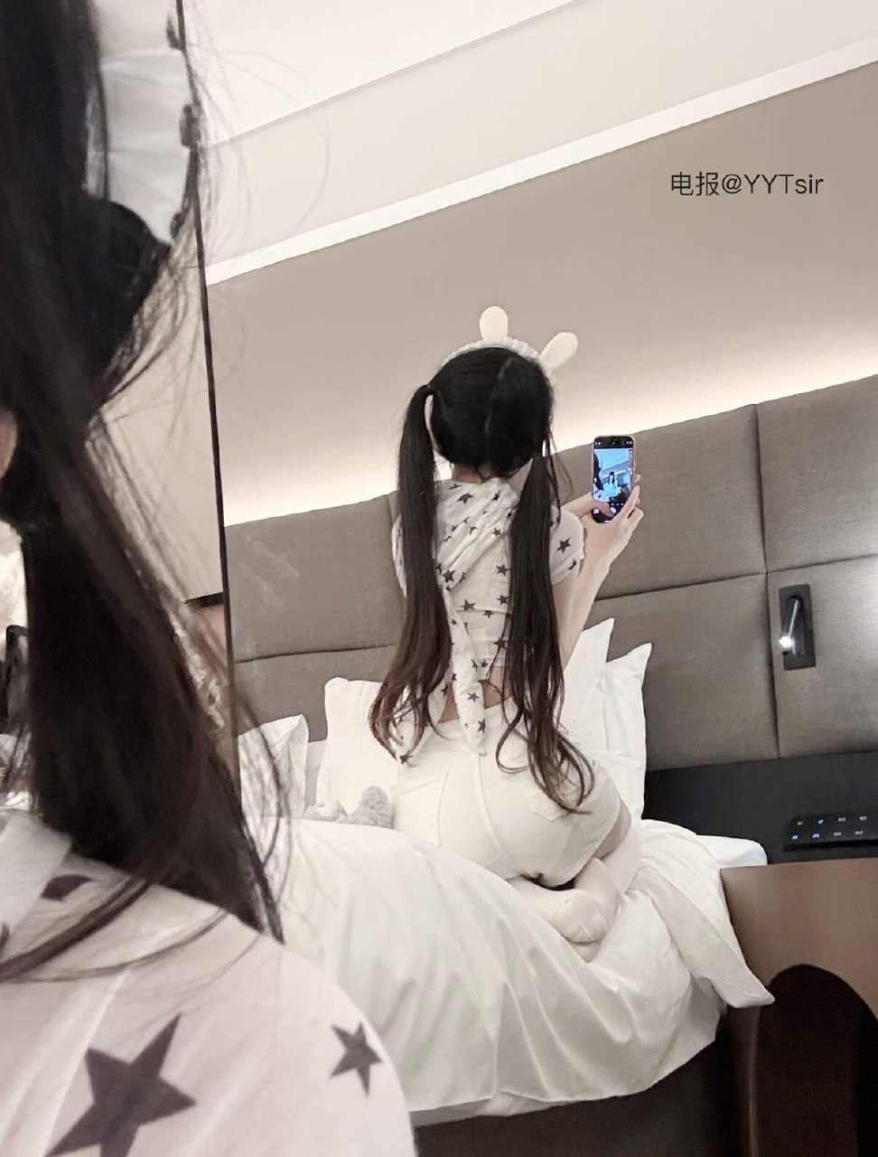 小奈酱 2025-07-29 23:03:19 穿上这件，我决定今晚约会…取悦自己