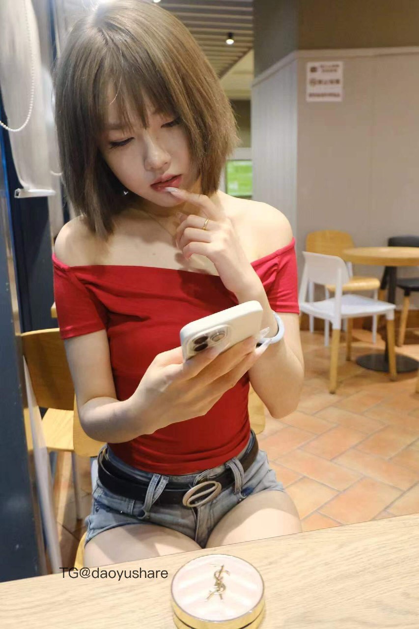 月饼 2025-07-29 21:32:42 喜欢什么在评论区告诉我呀