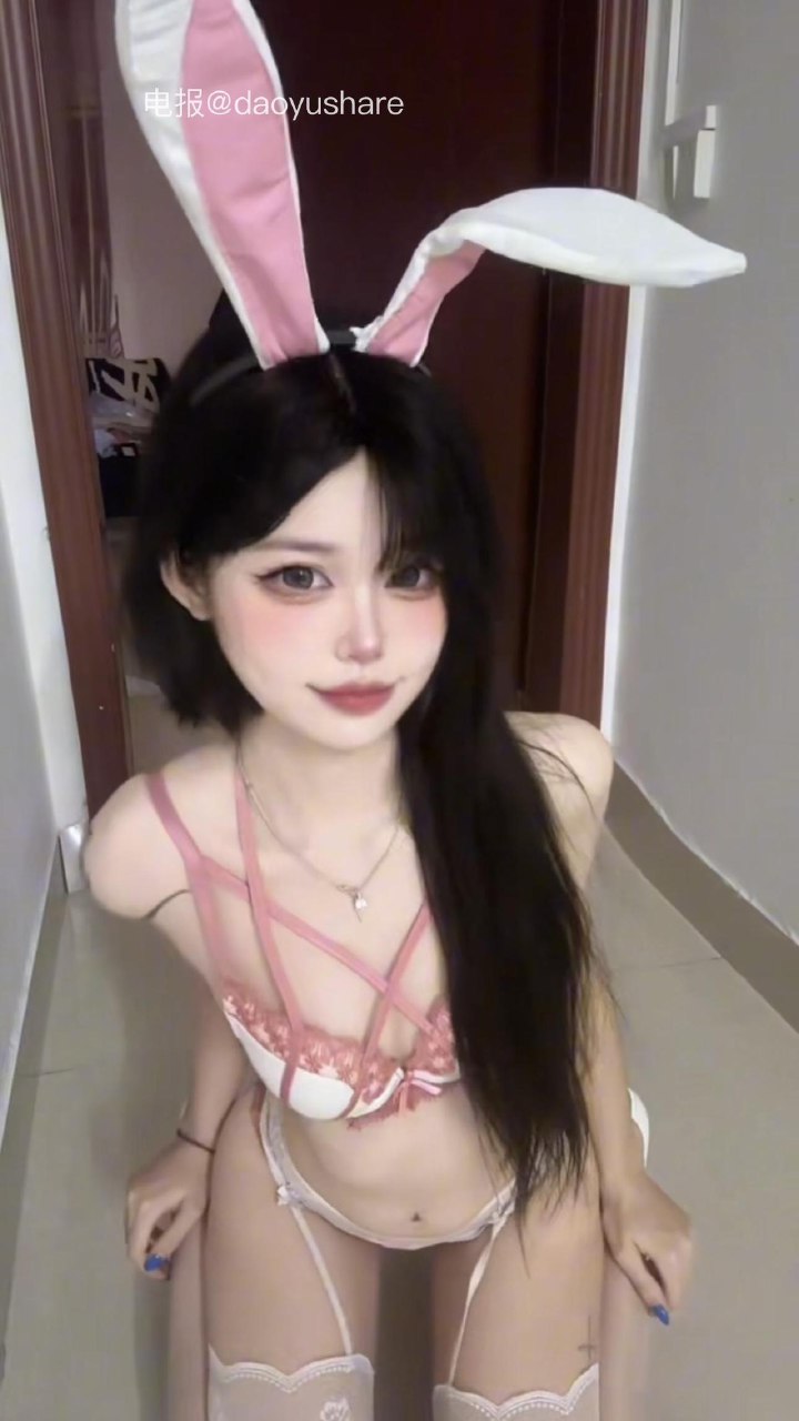 小哭包不哭 2025-07-09 15:39:33 最新爆炸刺激图集写真