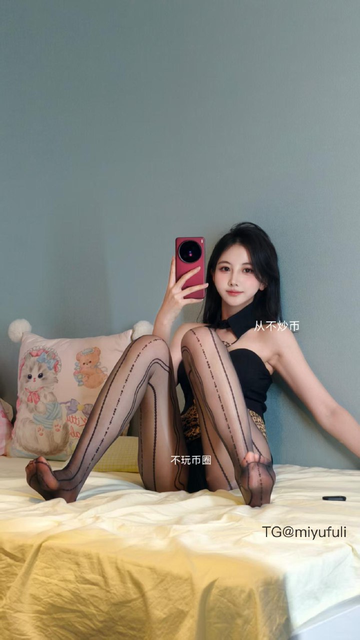 刘二萌 2025-07-23 18:47:08 蜜腿十蜜豚十酥维密标准三件套一个不落