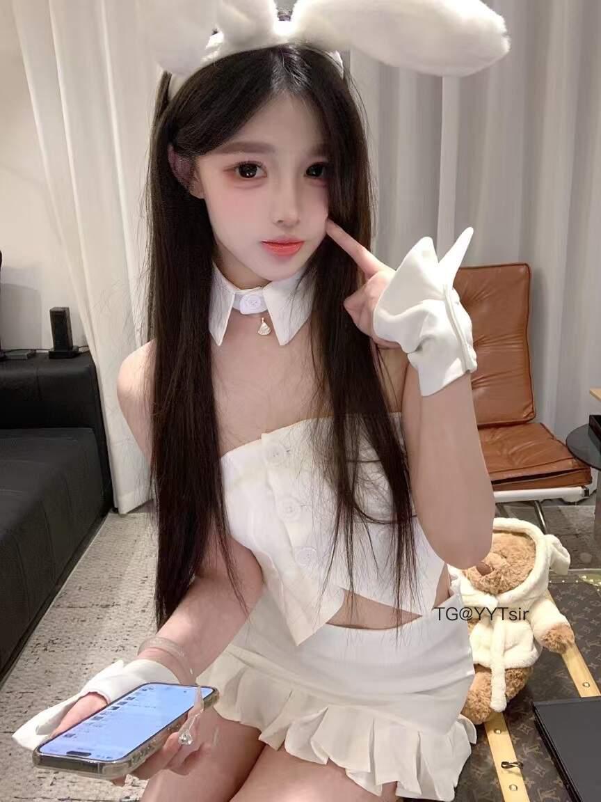 小m 2025-07-29 18:09:34 好多人夸我嘴甜，你要不要尝尝？