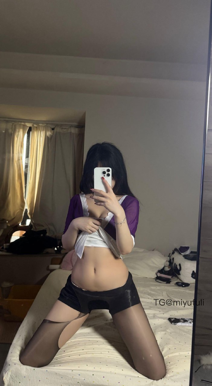 雪顶 2025-07-18 20:29:59 宝宝们催的写真图集来了