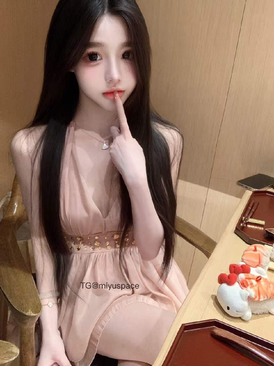 小m 2025-07-29 18:16:30 我偏偏无理取闹，除非先生抱抱