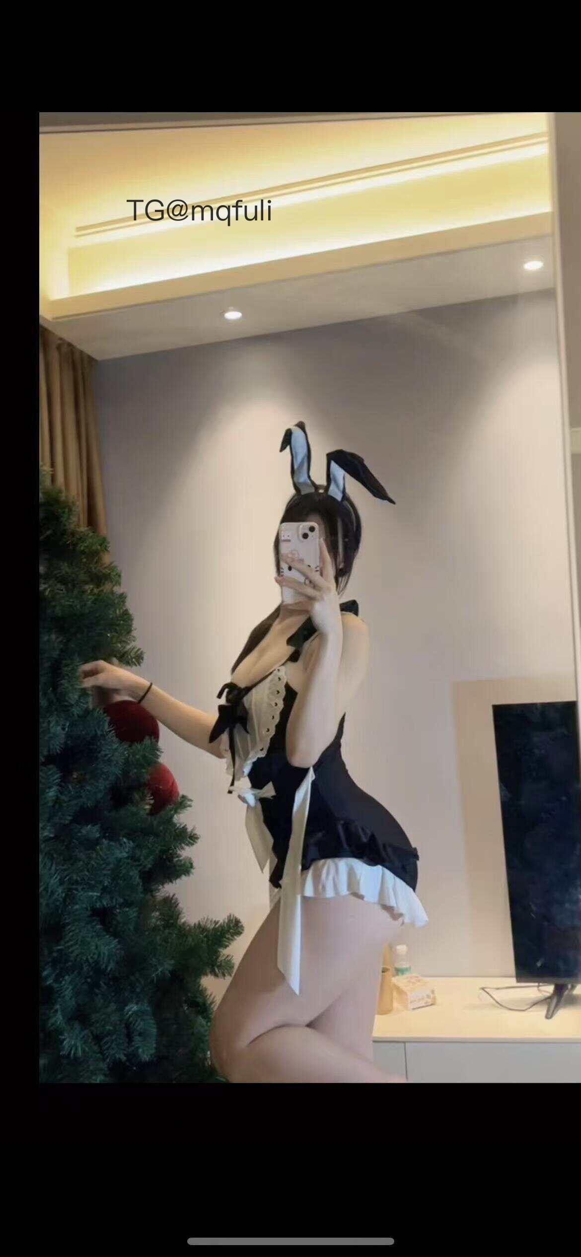 鱼香肉丝 2025-07-24 15:10:21 你摸摸我,看看是不是做你女朋友的料子