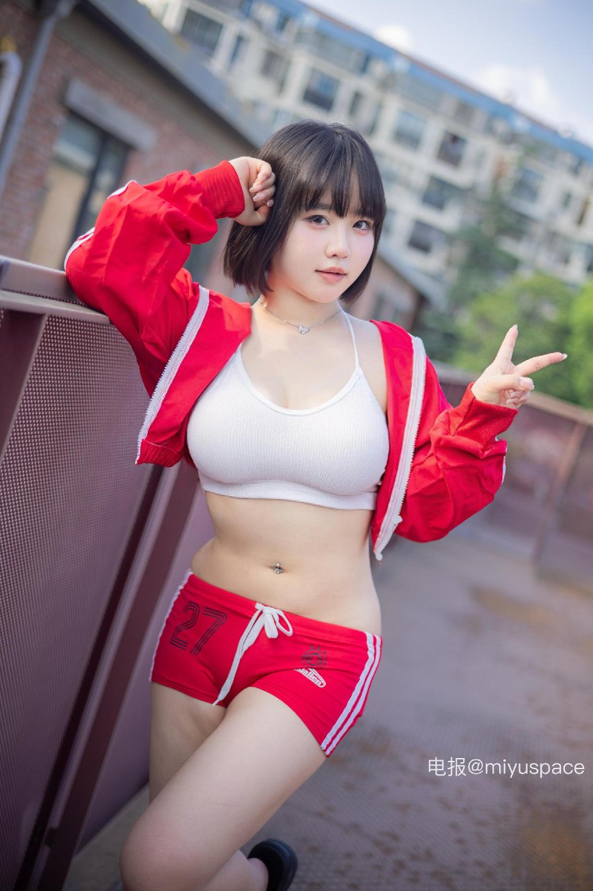 肉团娜子 2025-08-11 17:20:31 有喜欢运动风的宝宝吗