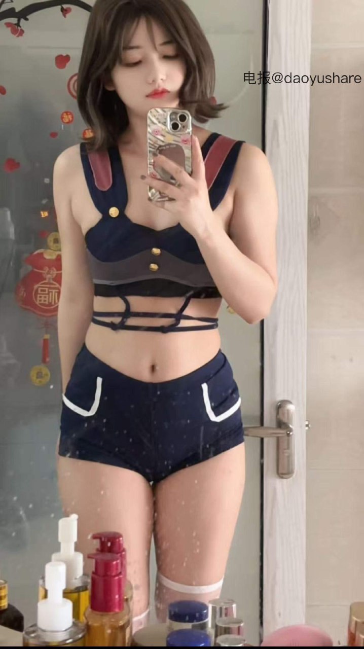 九斤明哥 2025-08-08 19:43:47 说句想我 我就投降