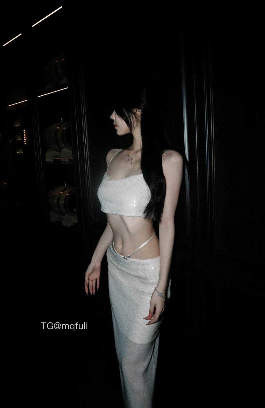 chiara 2025-08-15 17:22:29 嘉宾贴来咯！这组穿搭既显成熟又透漏着一丝少女时代