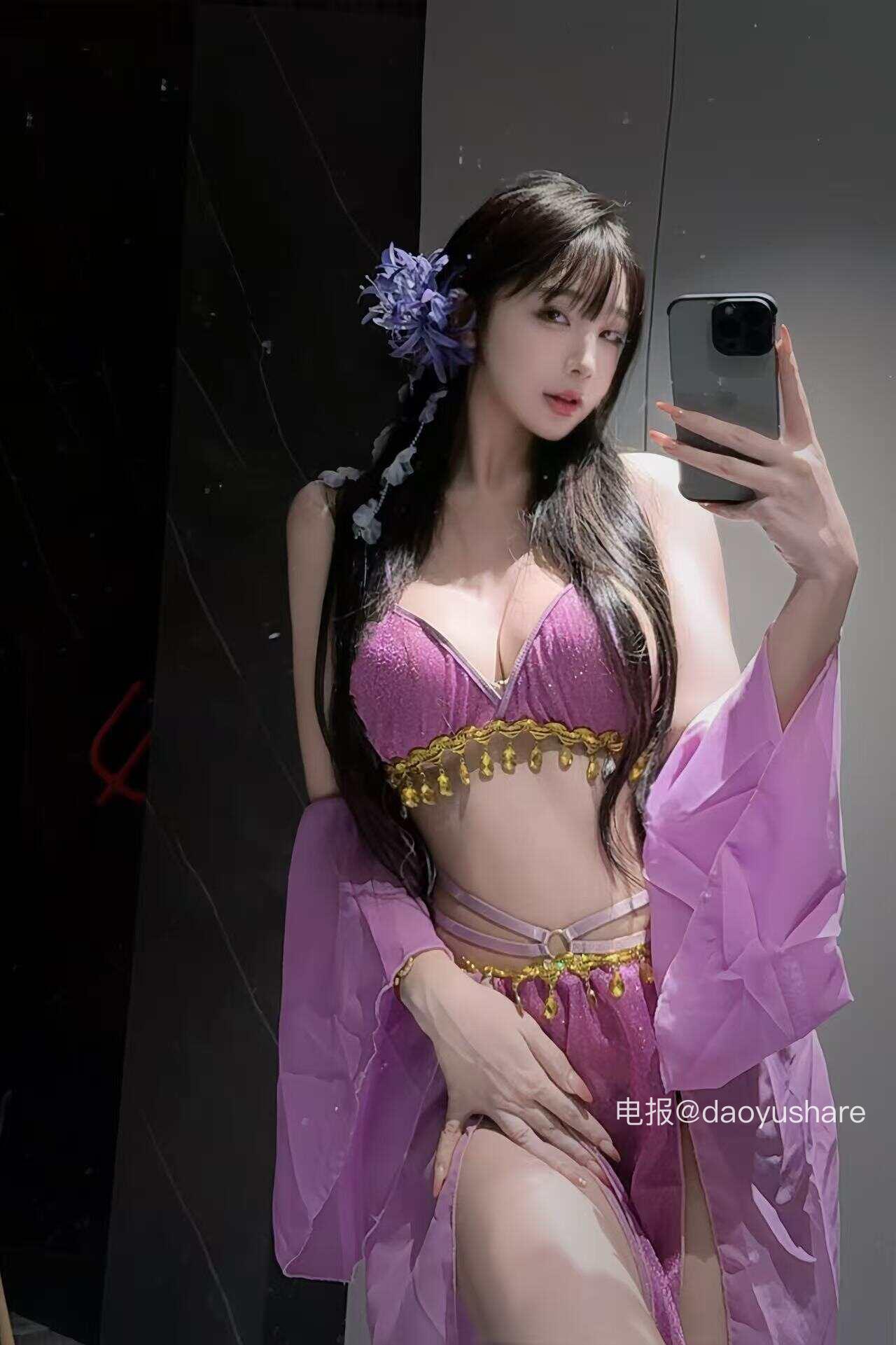 嘉欣 2025-08-06 10:54:22 紫色的韵味