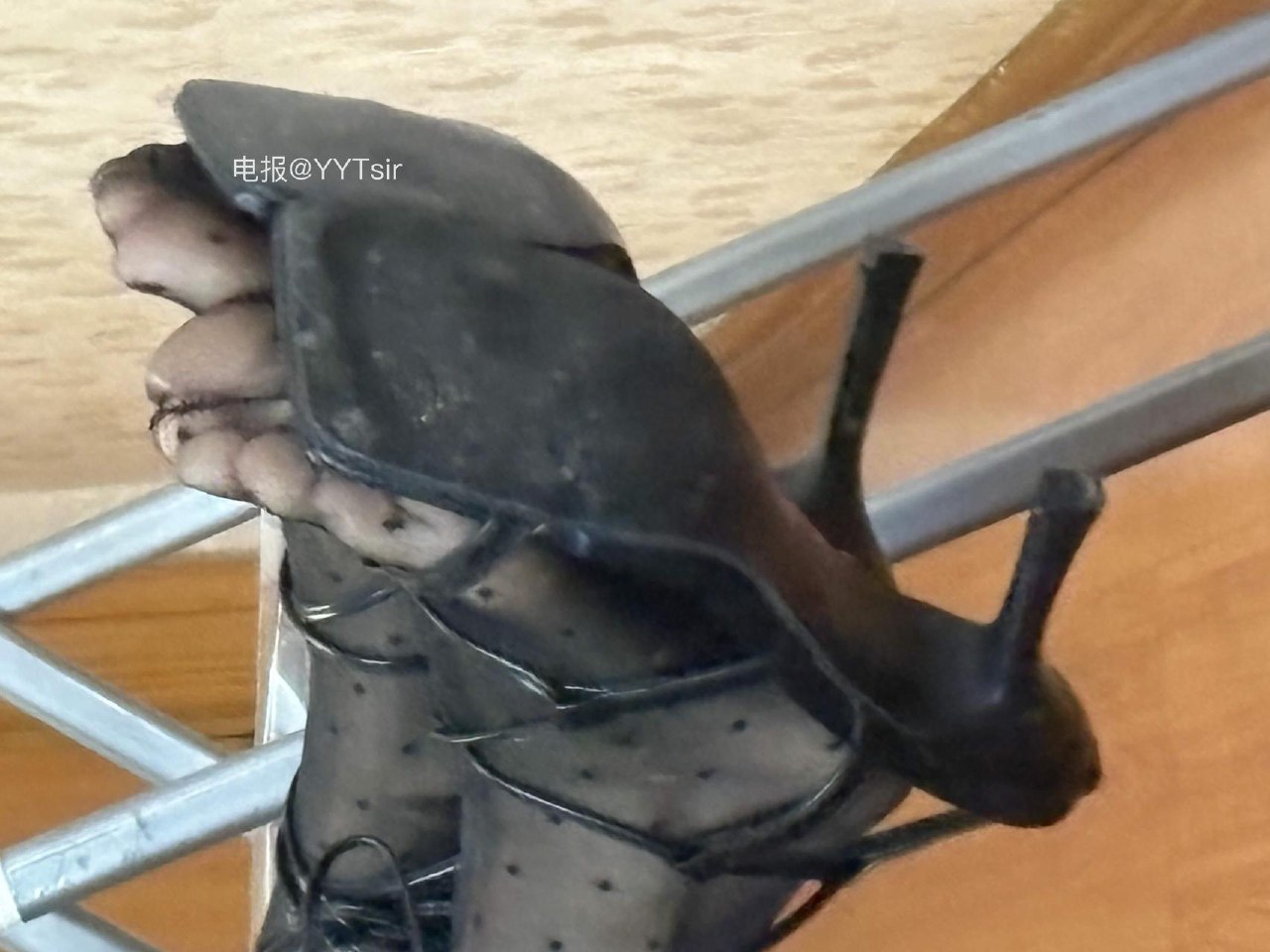 麦香鱼 2025-08-08 14:18:29 网袜穿着属实不如黑丝穿着舒服