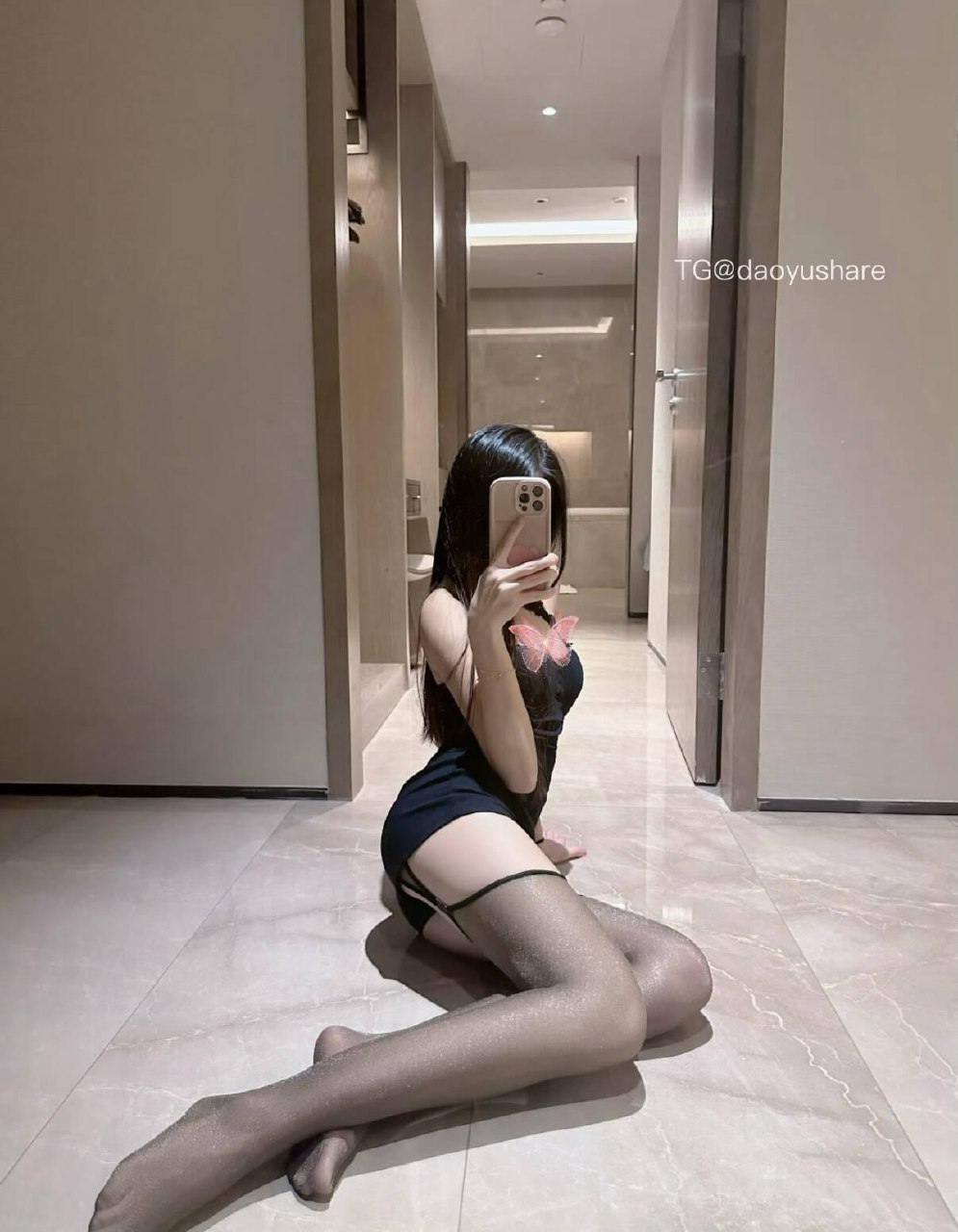 小奈酱 2025-08-04 19:21:26 周一看🦵，顺风顺水