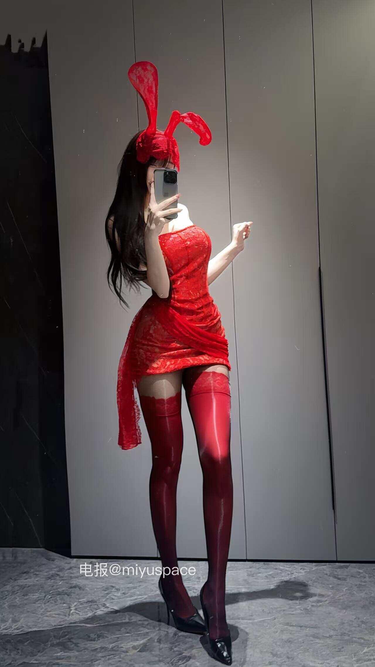 嘉欣 2025-08-12 11:35:18 红色系哦宝宝