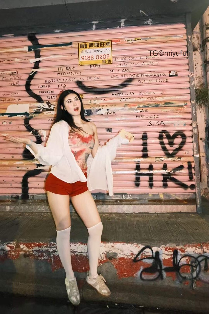 彭程程 2025-08-05 10:46:02 今夜我不关心人类，我只想你