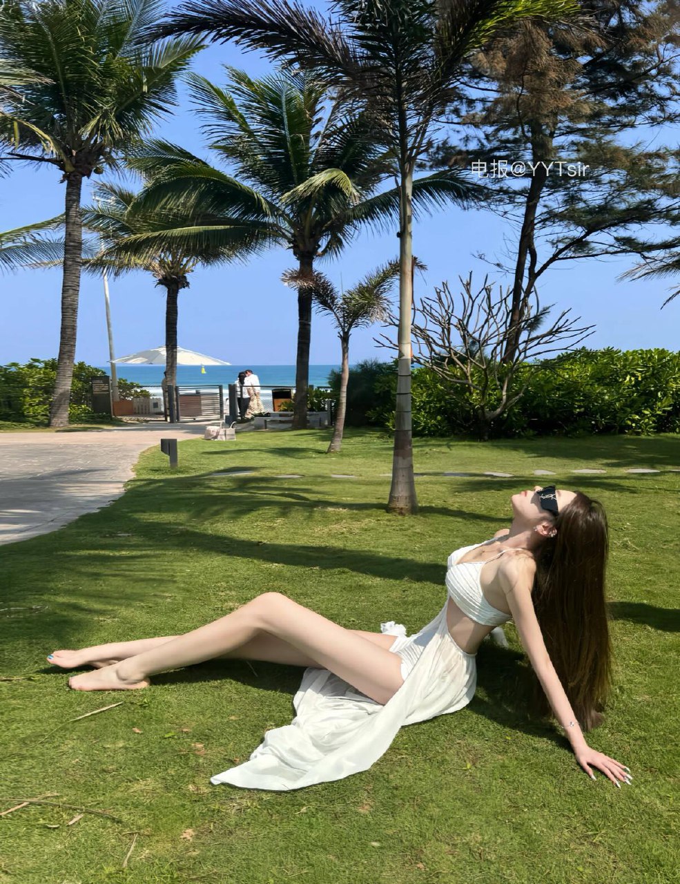 小奈酱 2025-08-03 11:22:54 阳光射身上，希望你也能……