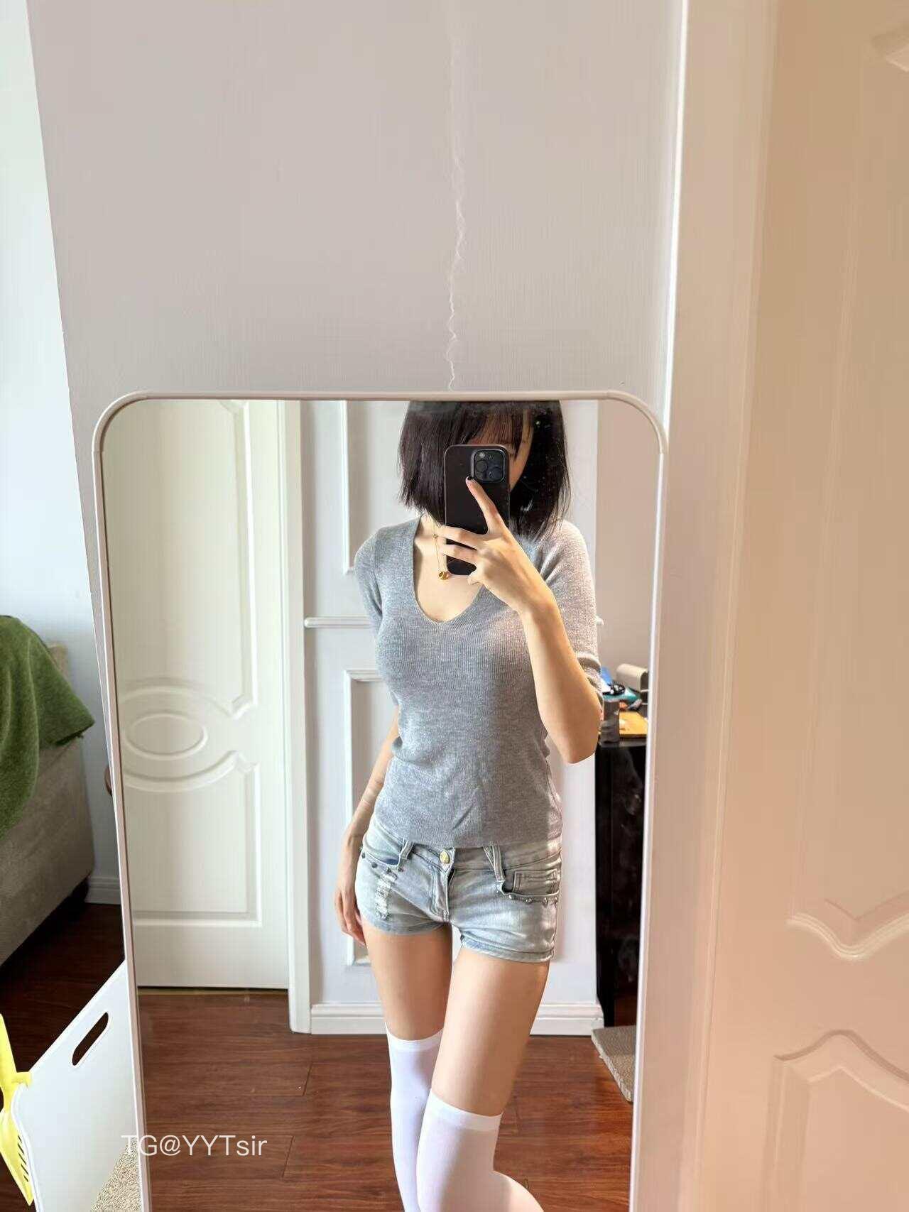 月饼 2025-08-09 01:00:48 宝宝们久等啦