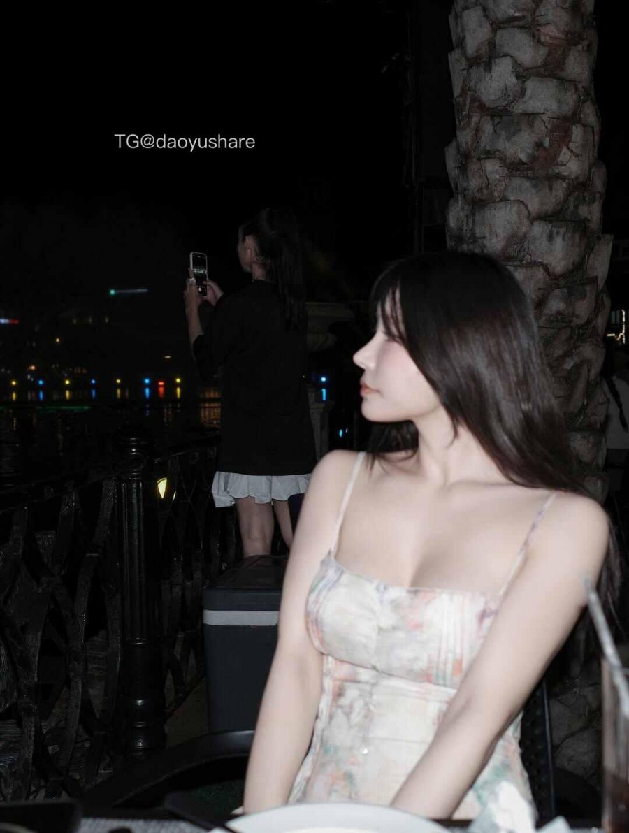 奶兔学妹 2025-08-14 17:46:35 来一起喝一杯嘛宝宝🐰