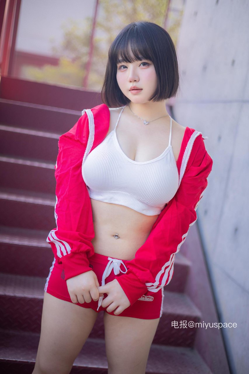 肉团娜子 2025-08-11 17:20:31 有喜欢运动风的宝宝吗