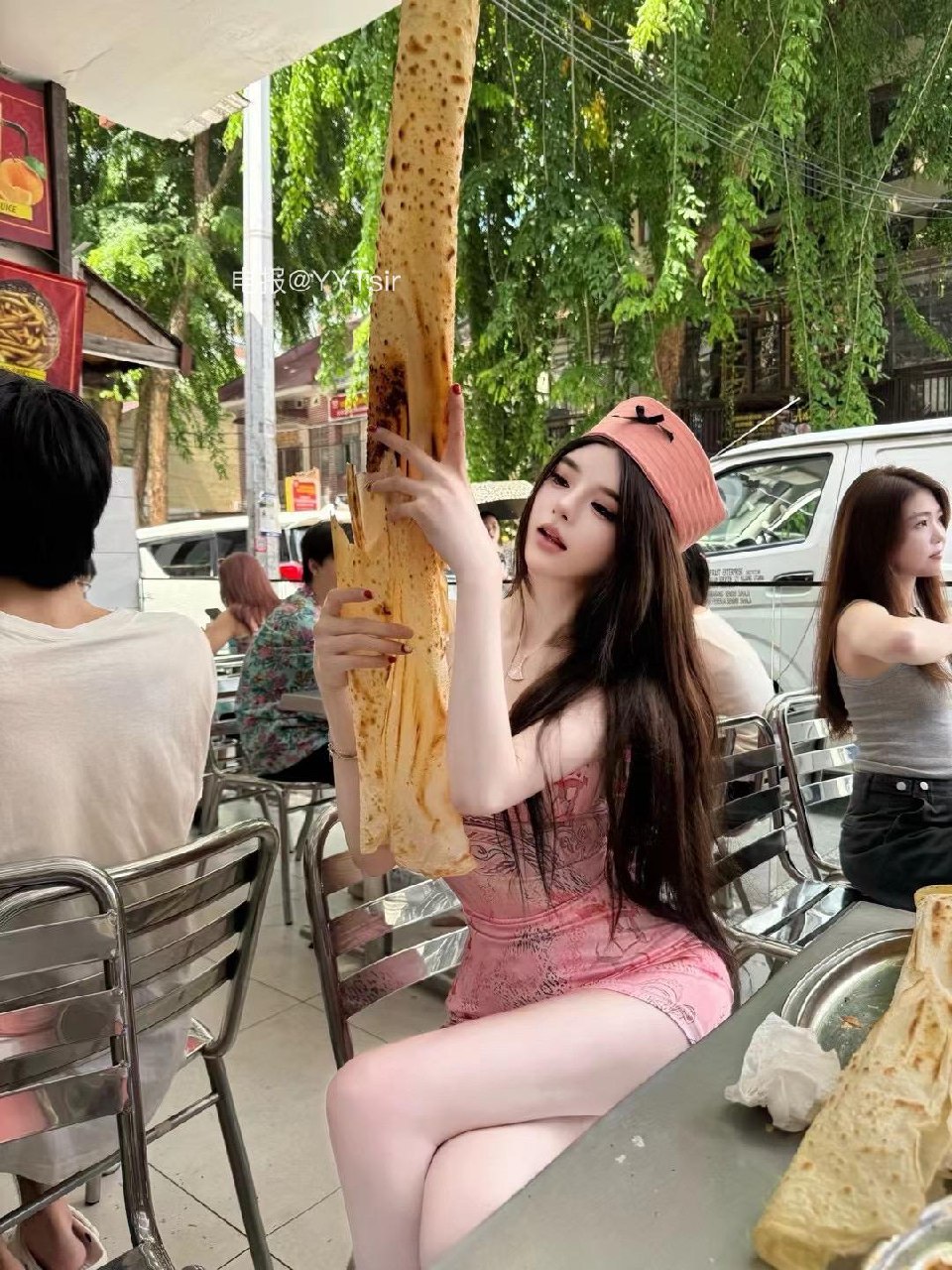 媛姐是个大长腿 2025-08-12 21:12:31 想要什么风格，我都可以