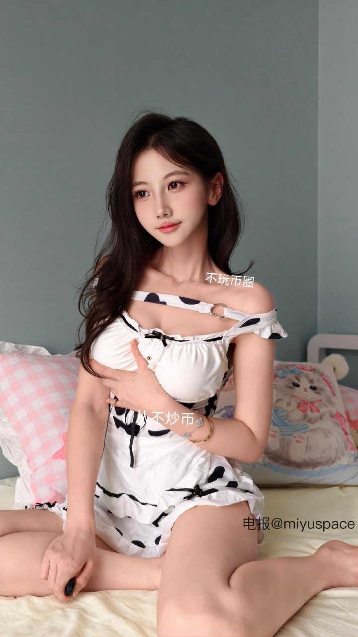 刘二萌 2025-08-12 20:52:36 居家不停幻想❤️多重版本来咯🤗