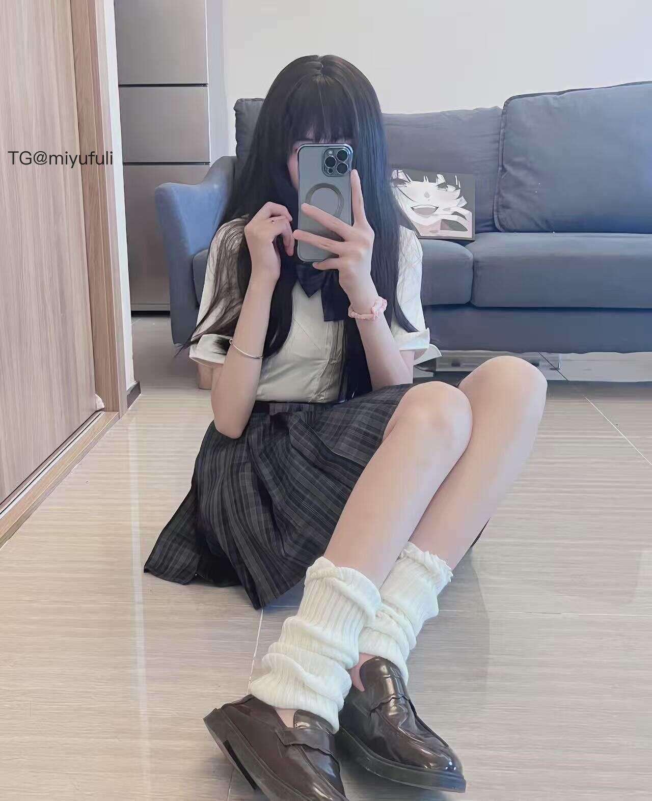 良野 2025-08-03 11:02:02 你看看你那张摩擦系数极大的脸