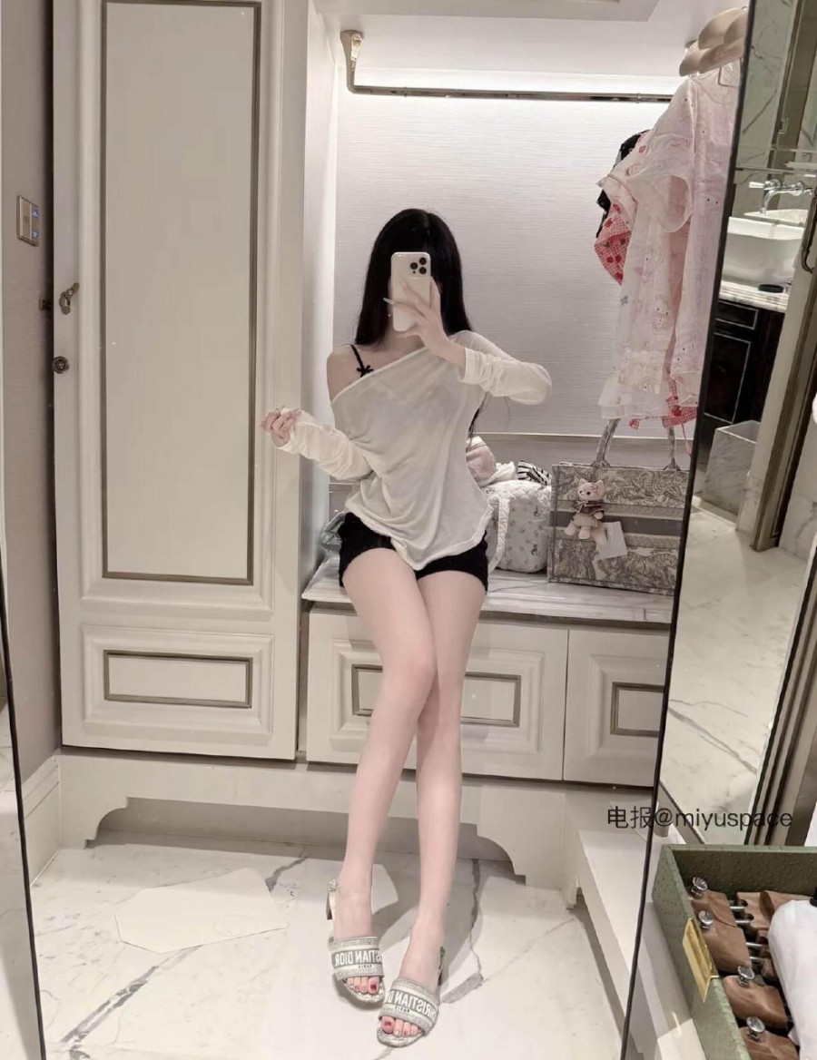 小酱粒 2025-08-16 06:55:57 优雅又甜美的小裙子被我找到啦