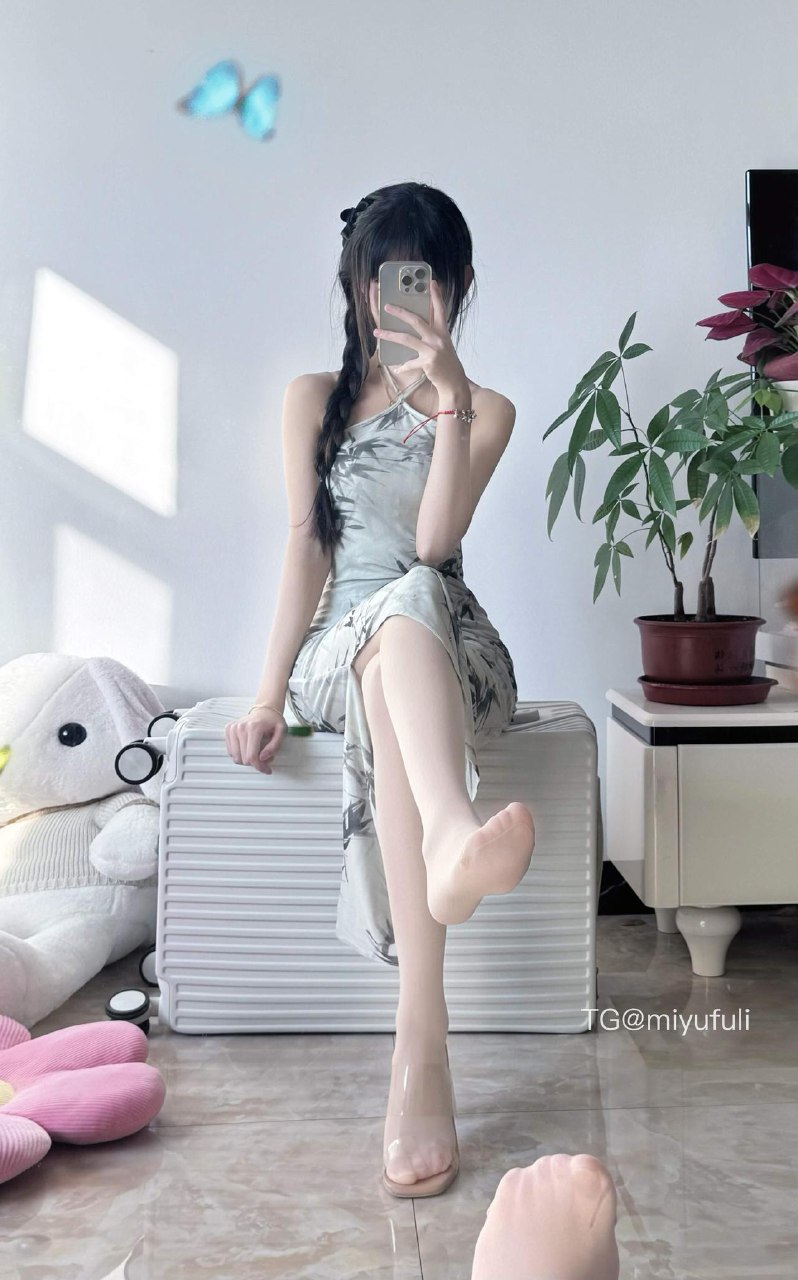 锦鲤 2025-08-08 16:38:08 #旗袍