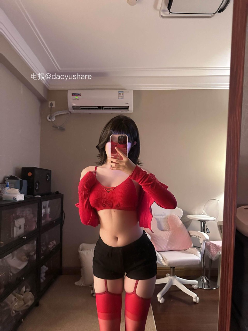 张洛洛 2025-08-11 11:28:01 美好的周一 上班累了就来看看我