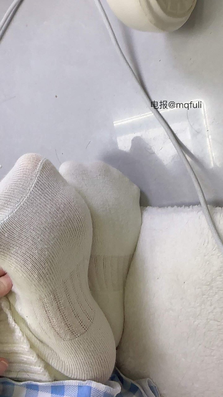 萌子哭哭 2025-08-28 04:37:56 😇