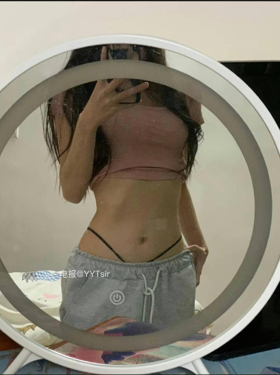 56岁后妈 2025-08-11 18:04:01 岁月不声不响却让人慌慌张张