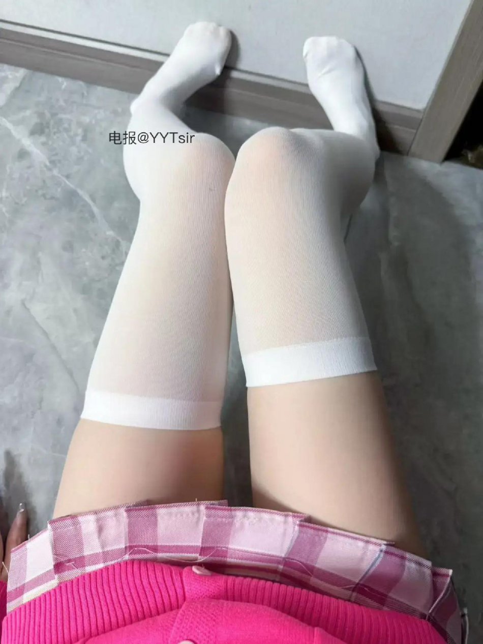 蛋蛋梦 2025-08-18 10:42:13 是不是想尝尝撕开的感觉