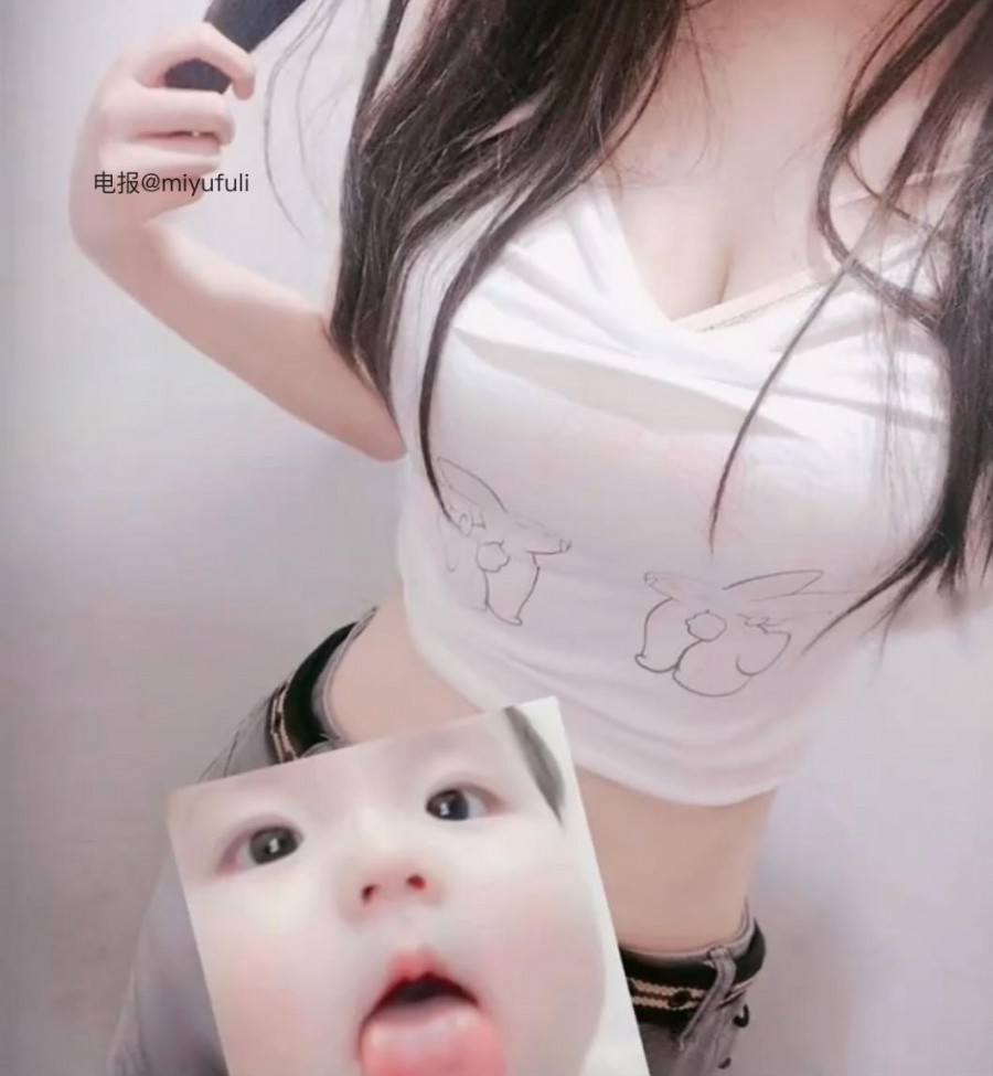 奶糯 2025-08-15 01:47:14 哥哥要来一份奶油雪糕吗☺️